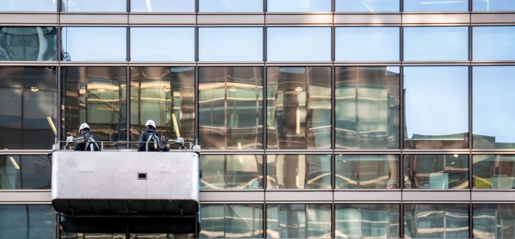Benefits of Window Cleaning for Commercial Buildings